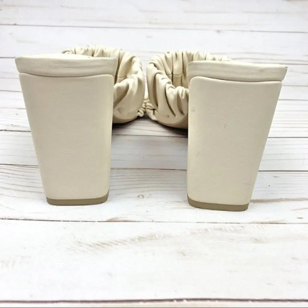 Justfab Gretchen Slip on ￼￼Rushed Slide￼ Sandals Chunky Heel Cream ￼ Size ￼ 8.5